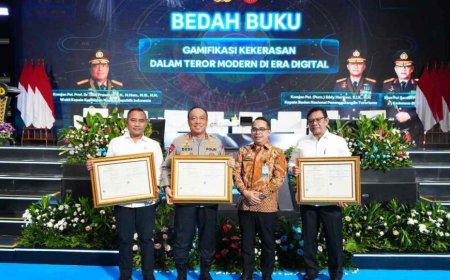 Wakapolri Bedah Buku “Gamifikasi Kekerasan dalam Teror Modern di Era Digital”, Tawarkan Cara Pandang Baru Membaca Ancaman di Era Digital