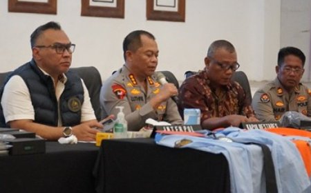 Polrestabes Surabaya Bongkar Markas Scaming Jaringan Internasional,  44 Orang Diamankan