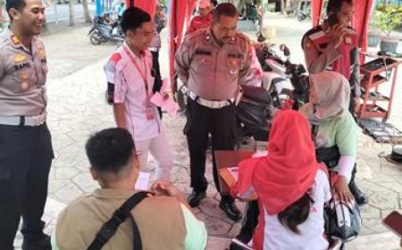 Peringati May Day, Polres Probolinggo Buka Layanan Bengkel Gratis dan Samsat Keliling