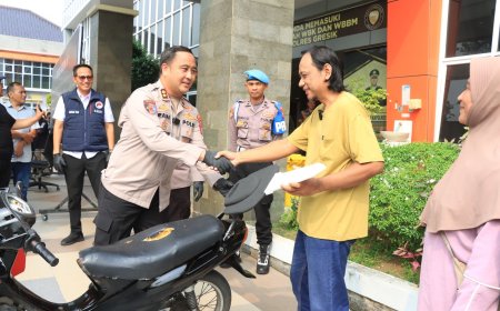 Polres Gresik Kembalikan 3 Motor Korban Curanmor dan Begal Tanpa Biaya