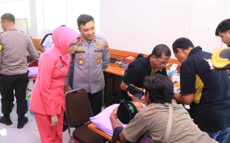 Senyum Bahagia Warnai Hari Bhayangkara ke-80 Saat Polres Ngawi Layani Ratusan Anak Khitanan Massal