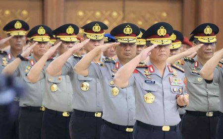 Kapolri Pimpin Upacara Kenaikan Pangkat 87 Perwira Tinggi, Empat Perwira Raih Bintang Tiga