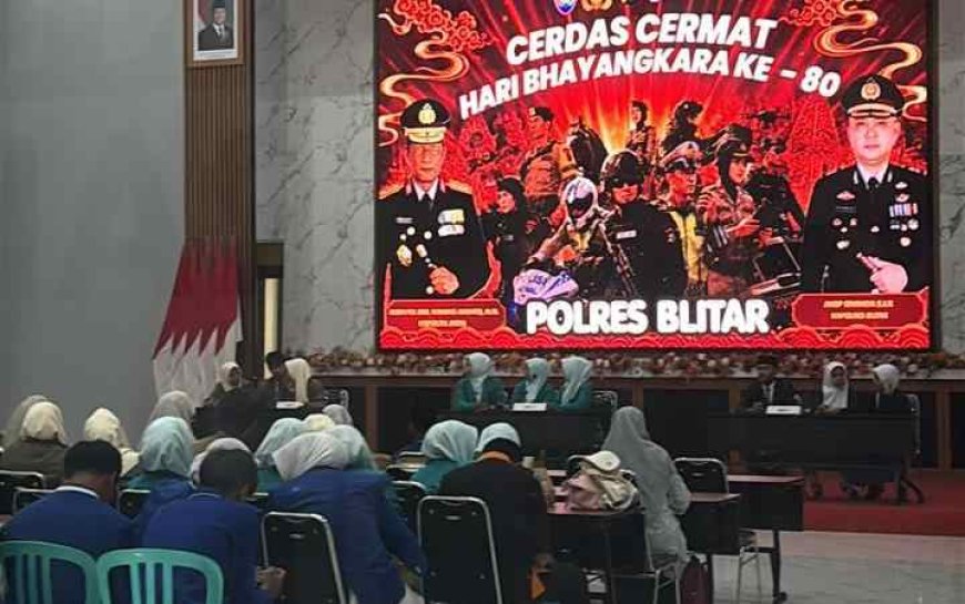 Peduli Pendidikan, Polres Blitar Gelar Lomba Cerdas Cermat Pelajar Sambut Bhayangkara ke-80