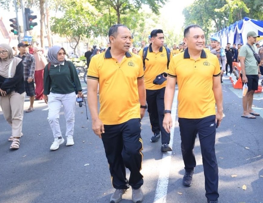 Hari Bhayangkara ke-80, Polda Jatim Meriahkan CFD Taman Bungkul  Semarak Lomba Mewarnai hingga Dapur Lapangan Gratis