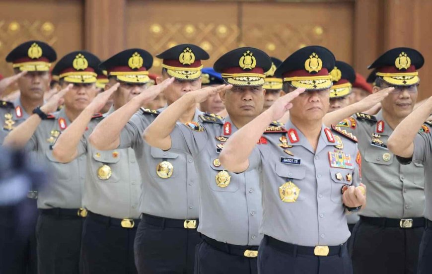 Kapolri Pimpin Upacara Kenaikan Pangkat 87 Perwira Tinggi, Empat Perwira Raih Bintang Tiga