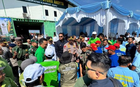 Dari Kampar ke Pasar Global, Kapolri Tinjau Inovasi Pupuk Batu Bara Karya Anak Bangsa