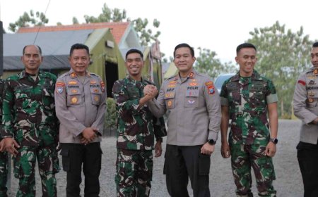 Kapolres Lamongan Perkuat Sinergitas TNI - Polri, Kunjungi Yonif TP 887/KJM dan Tinjau Lokasi TMMD