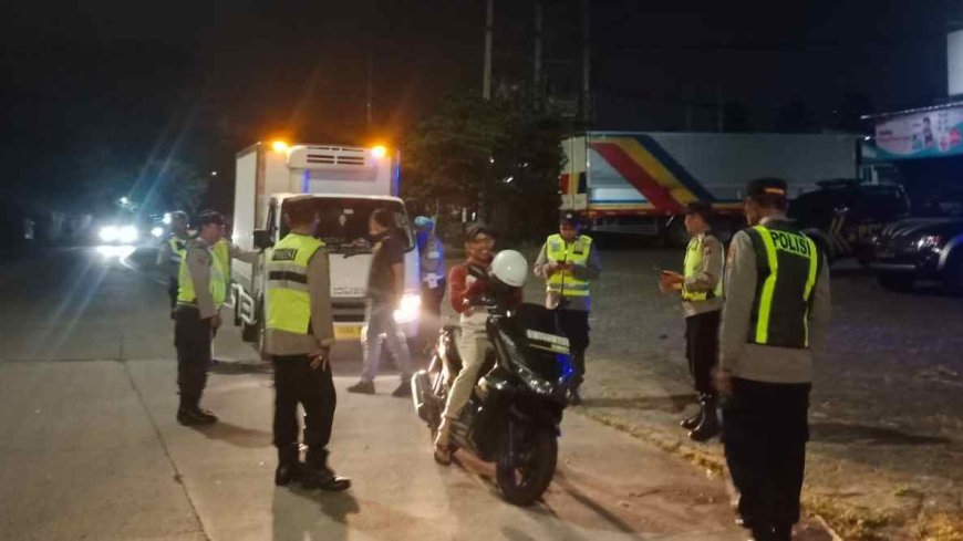 Respon Cepat Laporan Call Center 110 , Polres Malang Amankan Belasan Motor Balap Liar di Pakis