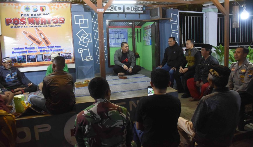 Kapolres Bondowoso Blusukan ke Pos Ronda, Bukti Sinergitas Polri dengan Masyarakat untuk Kamtibmas