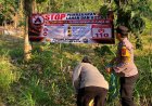 Polres Blitar Kota Edukasi Warga dan Pasang Banner Cegah Karhutla di Lereng Gunung Pegat