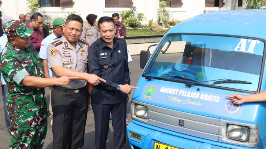 73 Angkot  Gratis Diluncurkan, Kapolresta Malang Kota: Tekan Risiko Kecelakaan dan Pelanggaran Pelajar di Jalan Raya
